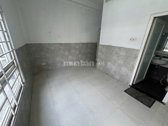 Chính chủ - Cho thuê phòng - Địa chỉ 686/72/49 Cách Mạng