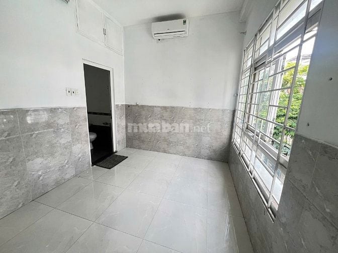 Chính chủ - Cho thuê phòng - Địa chỉ 686/72/49 Cách Mạng