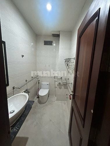Cho thuê nhà mặt tiền đường nhựa, 413/29A Lê Văn Quới, Bình Trị Đông A