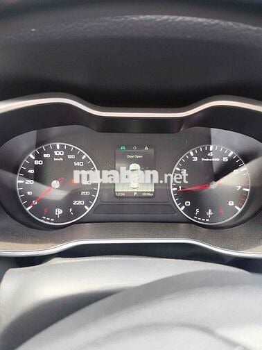 MG MGZS 2024 Standard Odo - 3000 km - Màu Trắng