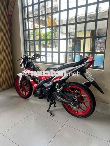 sonis bản hati. máy zin im . áo đẹp Ko trầy