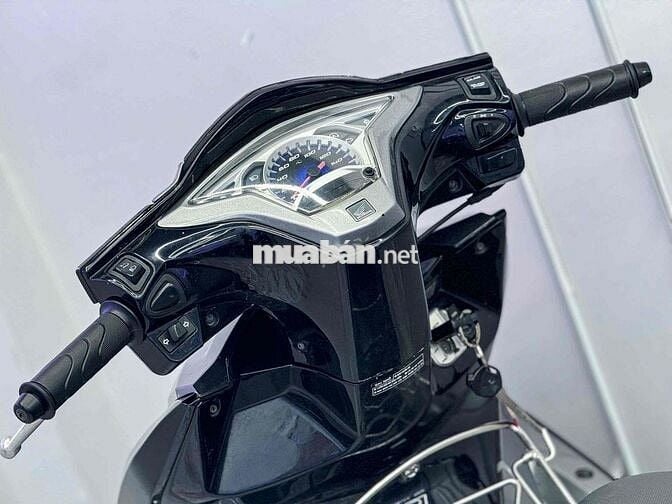 Ab 125 2014 bst 9chủ nguyên zin. nợ xấu trả 50% ạ
