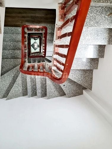 Chính chủ bán nhà Phố Xốm - Hà Đông , 31M2  *5 TẦNG  *5.3 MT , nhà mới