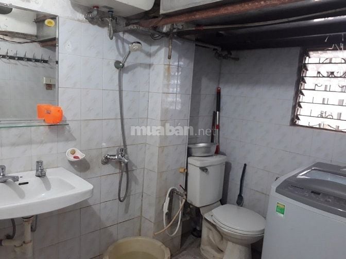 Cho thuê căn hộ nguyên căn, tầng 3 khu TT Nghĩa Tân, diện tích 65m2 