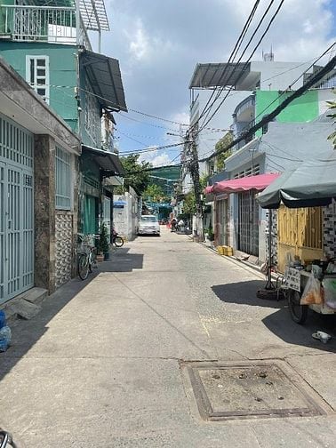 Góc,Hẻm Xe Hơi kinh doanh,3 Tầng,4PN,Ngay Trường Học,Thông ra Hoà Hưng