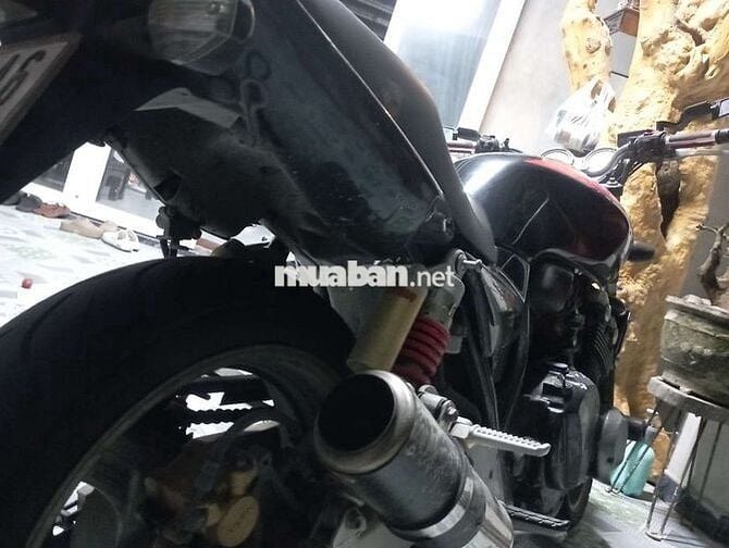 Honda CB400