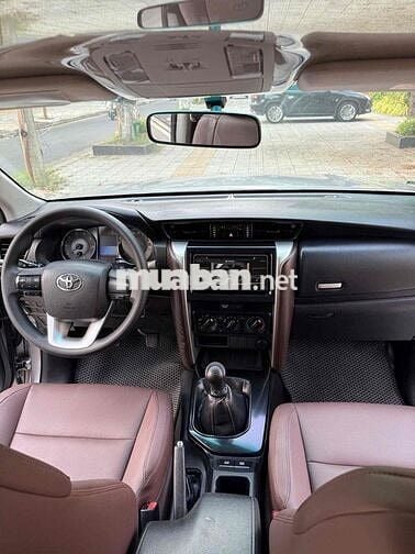Toyota Fortuner 2017 2.4G 4x2 - 90000 km