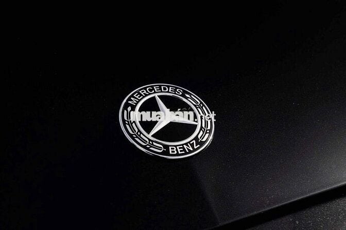 Mercedes E300 AMG 2019 - Đen Nội Thất Đen