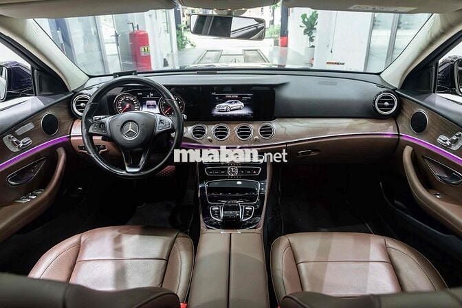Mercedes E200 2016 - Xanh Cavansite - Nâu Giá Tốt