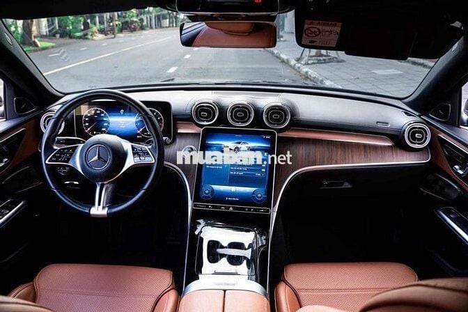 Mercedes C200 Avantgarde Plus - Siêu Lướt
