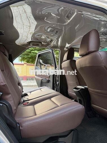 Toyota Fortuner 2017 2.4G 4x2 - 90000 km