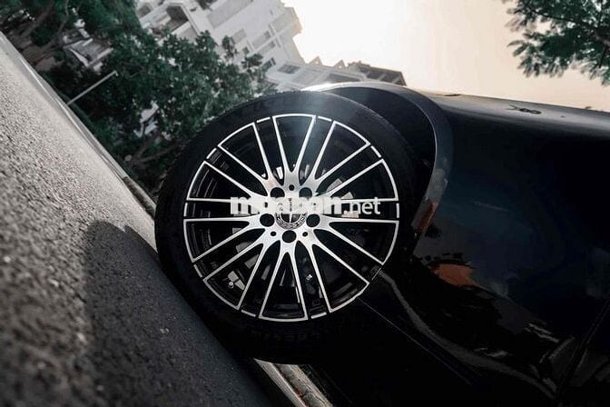 Mercedes C200 Avantgarde Plus - Siêu Lướt