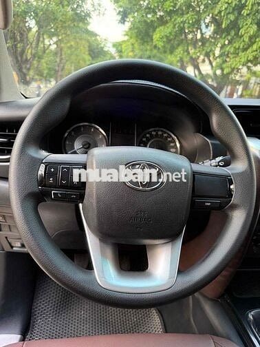 Toyota Fortuner 2017 2.4G 4x2 - 90000 km
