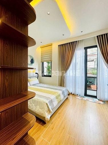 Cô Thư kẹt tiền bán gấp nhà Nguyễn Văn Trỗi Tân Bình Giá 3.7 tỷ SHR