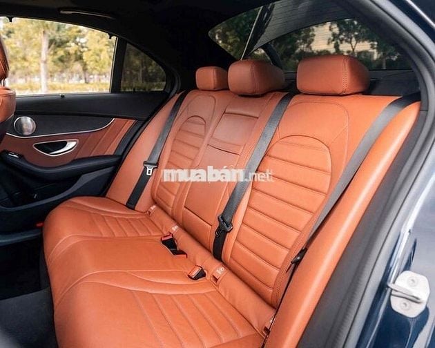 Mercedes C300 AMG 2021 Trả trước 199tr Xanh - Nâu