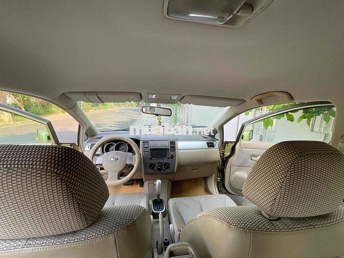 Nissan Tiida 2006 - 125000 km