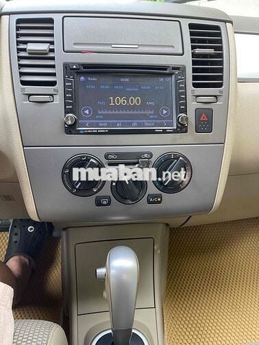 Nissan Tiida 2006 - 125000 km
