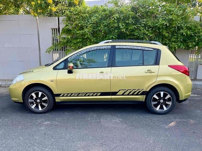 Nissan Tiida 2006 - 125000 km
