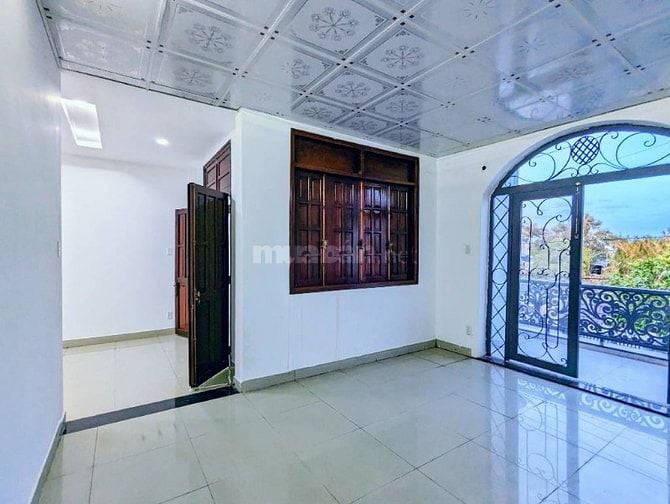 Biệt Thự View Sông, 02 tầng, DT 7x38m