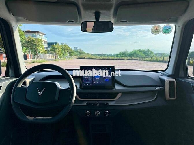 VinFast VF3 2024 Thuê pin - 9800 km giá 230tr