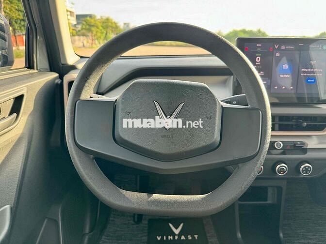 VinFast VF3 2024 Thuê pin - 9800 km giá 230tr