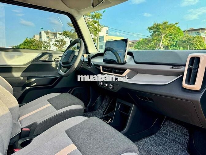 VinFast VF3 2024 Thuê pin - 9800 km giá 230tr