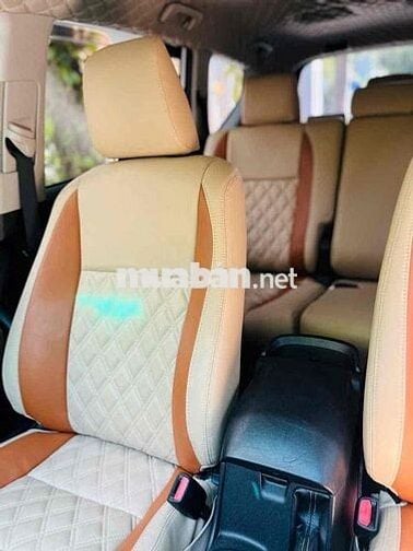 Bán xe Toyota Innova 2016 2.0E