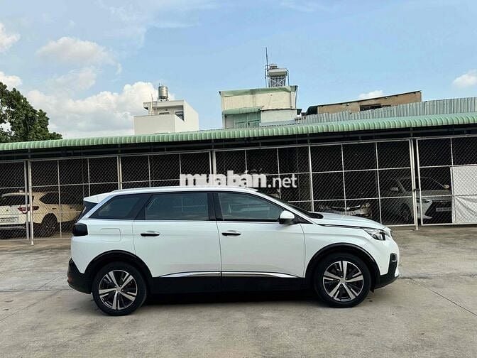 Peugeot 5008 2018