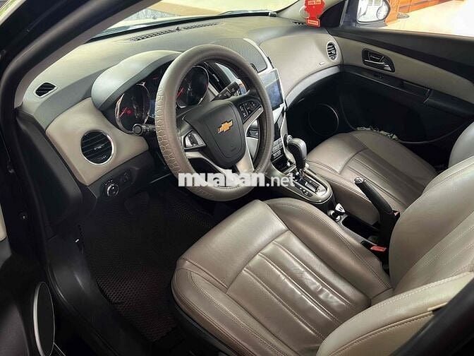 Chevrolet Cruze 2015 LTZ 1.8 AT - 77500 km