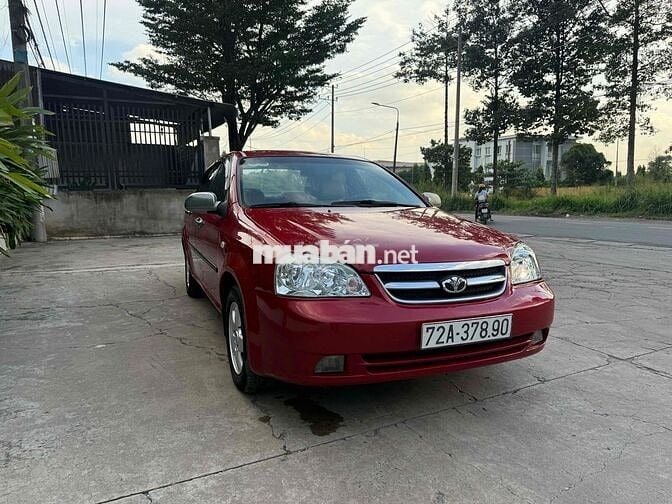 Daewoo Lacetti 2009 SE / chạy cực kì đầm chắc .