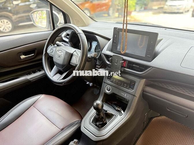 Toyota Avanza Premio 2022 MT - 52000 km