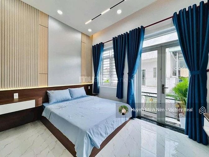 Chú Tư về quê bán nhà Lê Văn Sỹ Tân Bình Giá 3.4 Tỷ DT 54m2 SHR