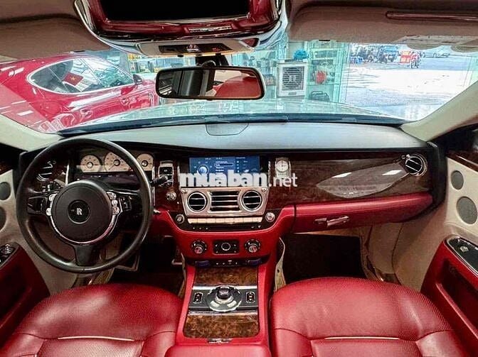 Rolls Royce Ghost 2010 EWB 6.6 V12 - 70000 km