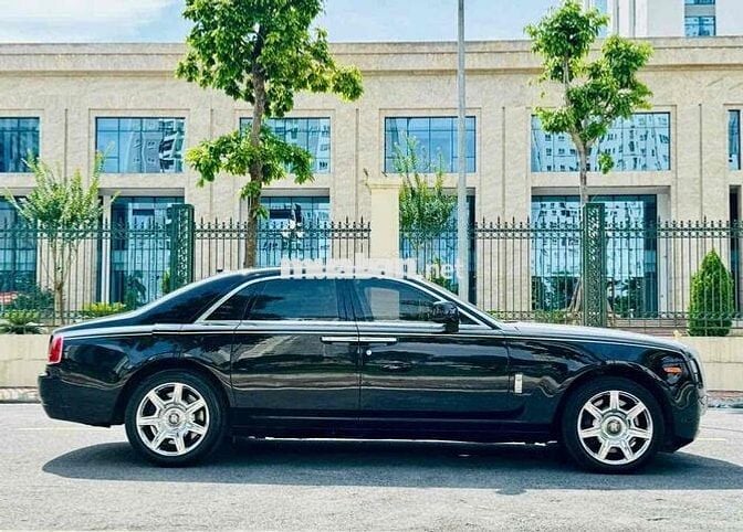 Rolls Royce Ghost 2010 EWB 6.6 V12 - 70000 km