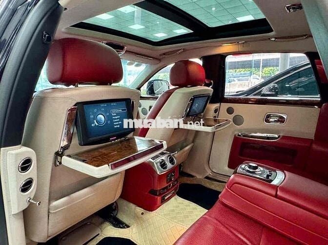 Rolls Royce Ghost 2010 EWB 6.6 V12 - 70000 km