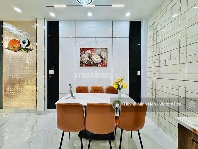 Chú Tư về quê bán nhà Lê Văn Sỹ Tân Bình Giá 3.4 Tỷ DT 54m2 SHR
