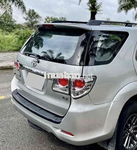 Toyota Fortuner 2012 2.5G 4x2 - 160000 km