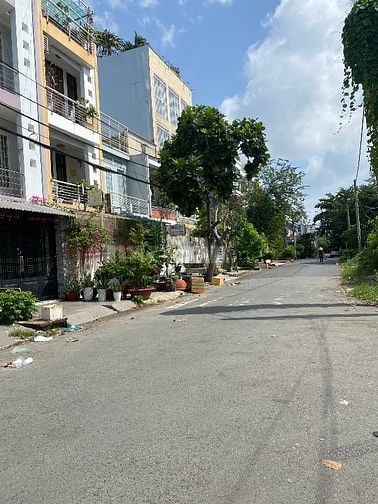 4x20m, 3 lầu, KDC Bình Hưng B/C, ngay bến xe Q8