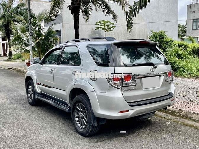 Toyota Fortuner 2012 2.5G 4x2 - 160000 km