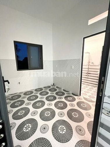 NHÀ MỚI XÂY GẦN KCN CẦU TRÀM - CÓ SÂN TRƯỚC SÂN SAU - 3 TỶ HƠN TÍ!!