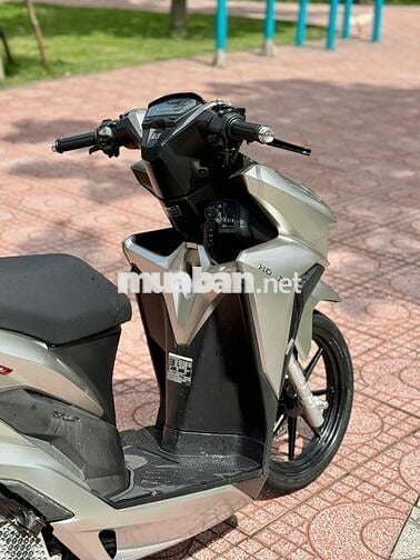 Vario 125 đk 2022 bs 72 chính chủ zin kiểng
