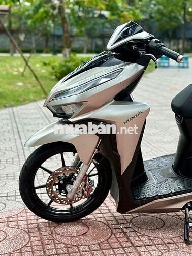 Vario 125 đk 2022 bs 72 chính chủ zin kiểng