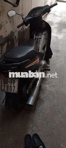 Nhà chật không chỗ để nên bán