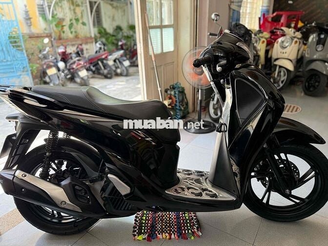 Sh150 đen bóng ngay chủ / đk2018 xe rin ngon bs43.
