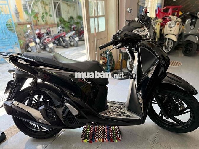 Sh150 đen bóng ngay chủ / đk2018 xe rin ngon bs43.