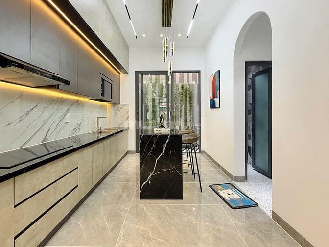 Nhà 3 Tầng đường Trần Quốc Thảo, Q3- Chỉ 3 Tỷ 3/ 60m2- Sổ Hồng Riêng