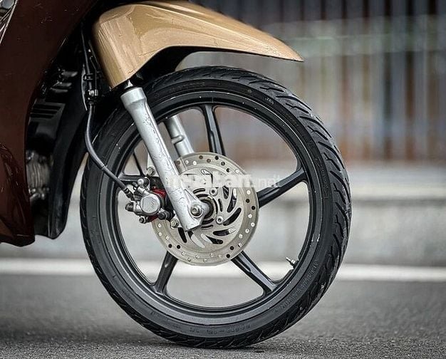 Future 125 fi đời 2015 bánh mâm chính chủ