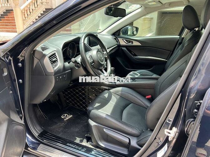Mazda3 cọp 2018 1.5 AT Sedan - 32000 km