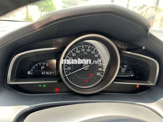 Mazda3 cọp 2018 1.5 AT Sedan - 32000 km