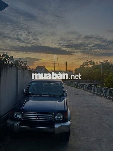 Mitsubishi Pajero 1996  - 200000 km